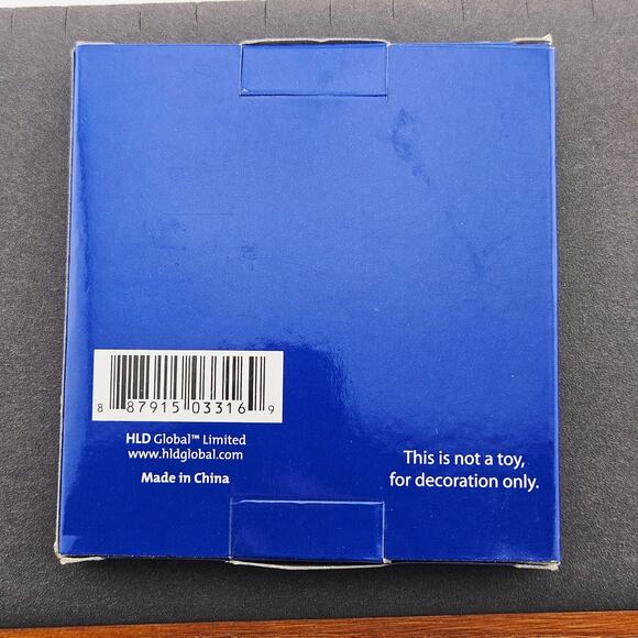 Silver Comb & Scissors Collectible Ornament Hairdresser Barber Cosmetology NEW - Picture 2 of 3